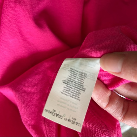 New 104.5 CHUM FM Toronto hot Pink T shirt NWOT Barbiecore Barbie pink - Picture 8 of 9